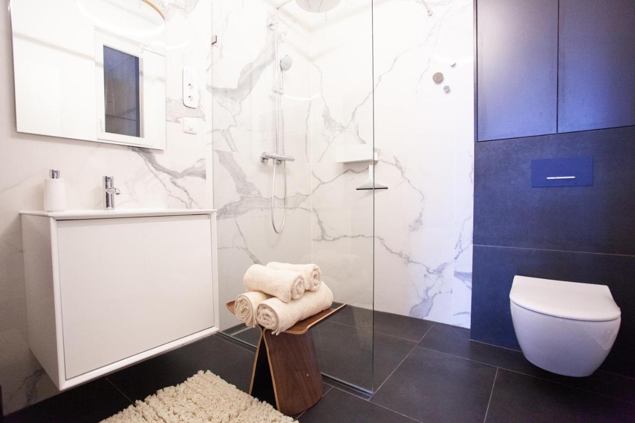 Real Deluxe Next To Danube Apartment Будапеща Екстериор снимка