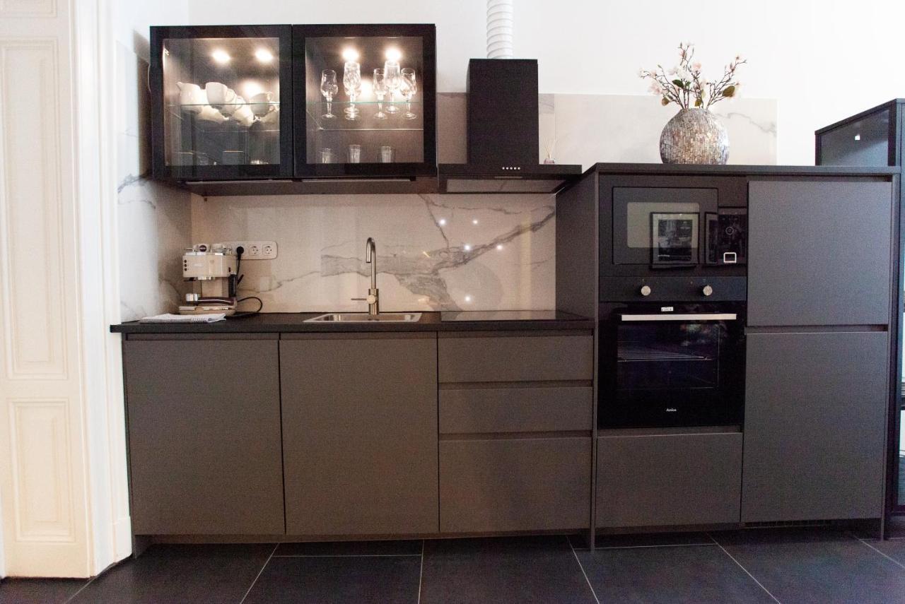Real Deluxe Next To Danube Apartment Будапеща Екстериор снимка