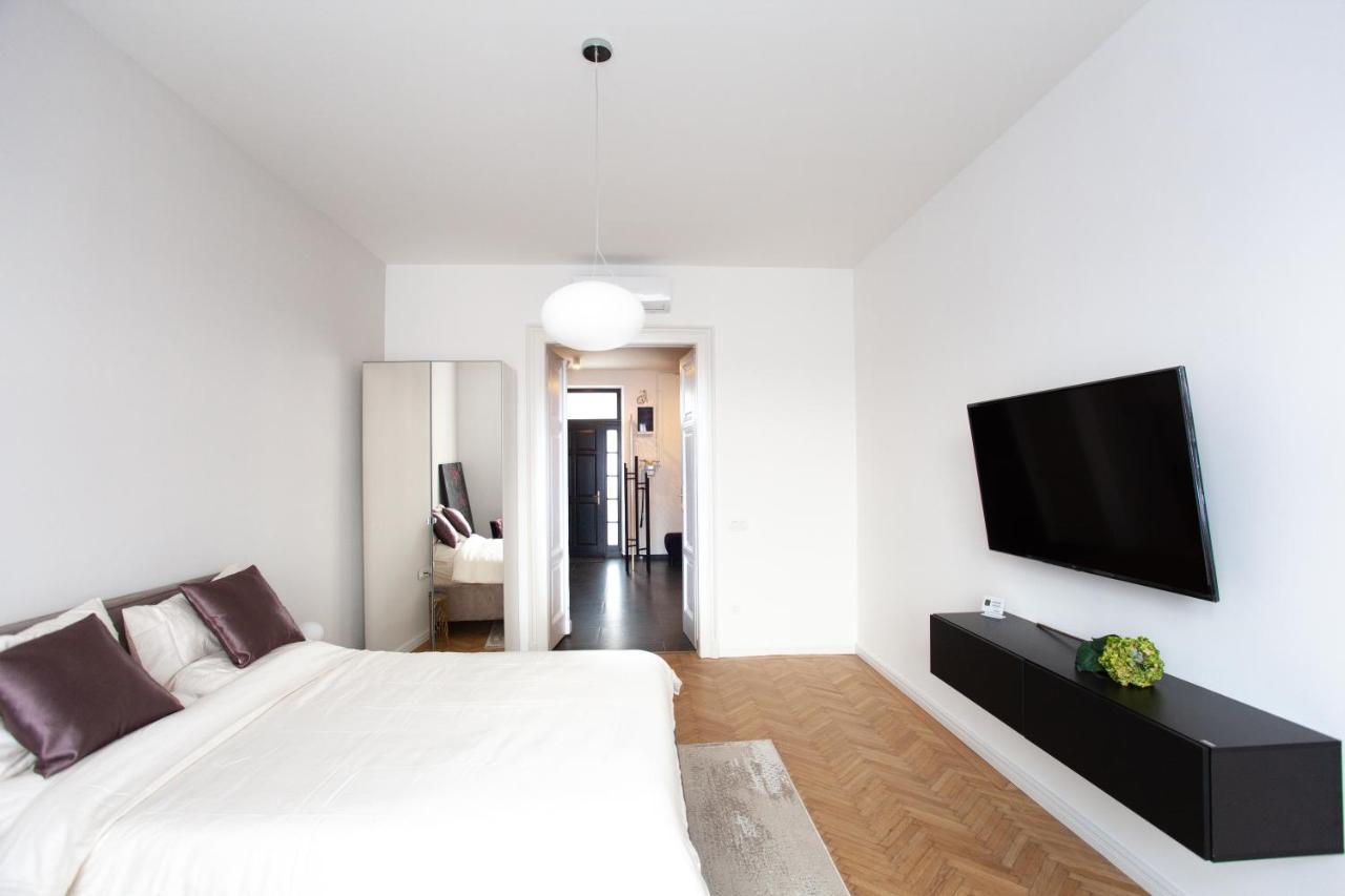 Real Deluxe Next To Danube Apartment Будапеща Екстериор снимка